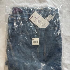 Gloria Vanderbilt - Blue Boot Cut Jeans - Amanda - 18W